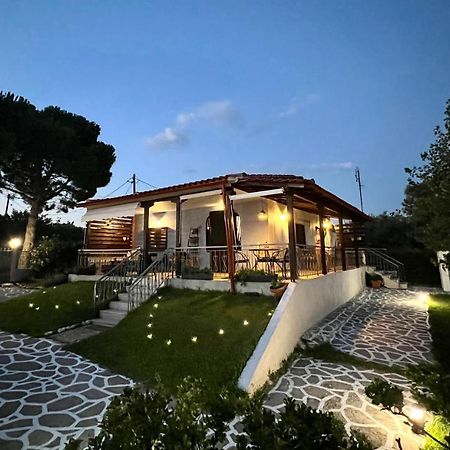 Anastasias Cottage Néa Irákleia Eksteriør billede