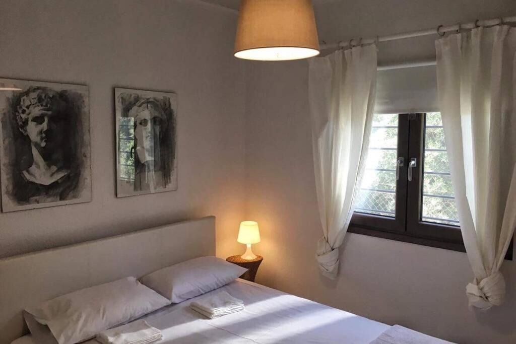 Anastasias Cottage Néa Irákleia Eksteriør billede