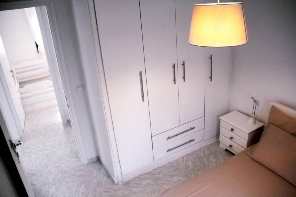 Anastasias Cottage Néa Irákleia Eksteriør billede