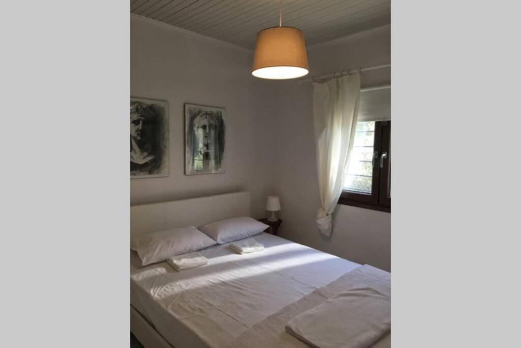 Anastasias Cottage Néa Irákleia Eksteriør billede