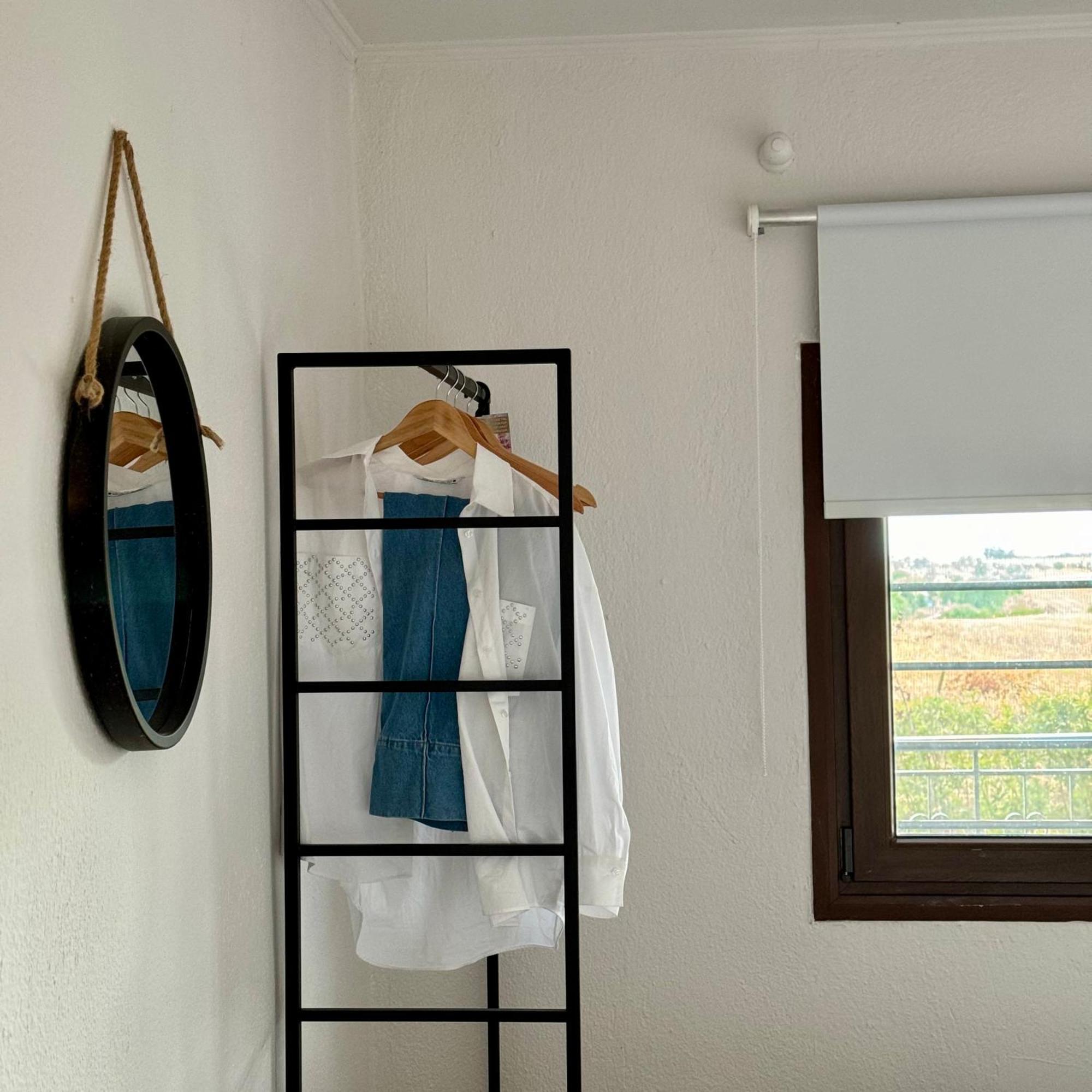 Anastasias Cottage Néa Irákleia Eksteriør billede